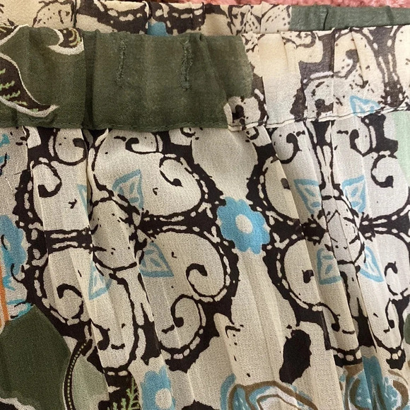 Y2K Earth Tone Pleated Midi Skirt Size Large - Picture 5 of 5